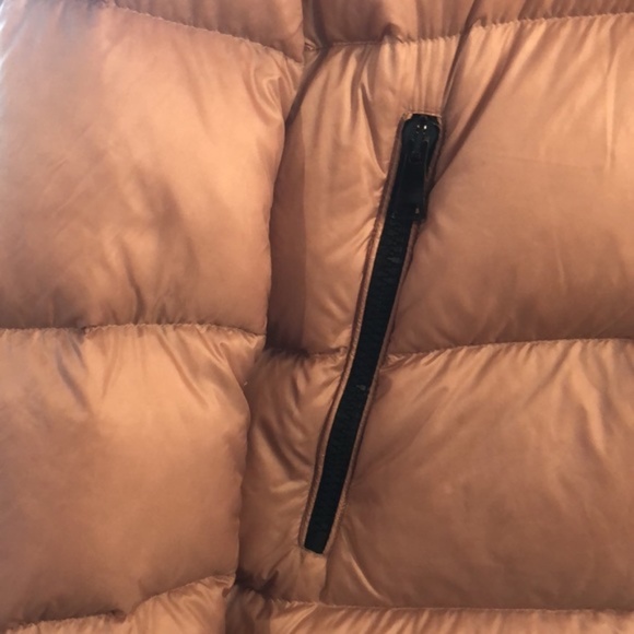 Moncler Serin Pink Quilted Down Jacket - Picture 6 of 14